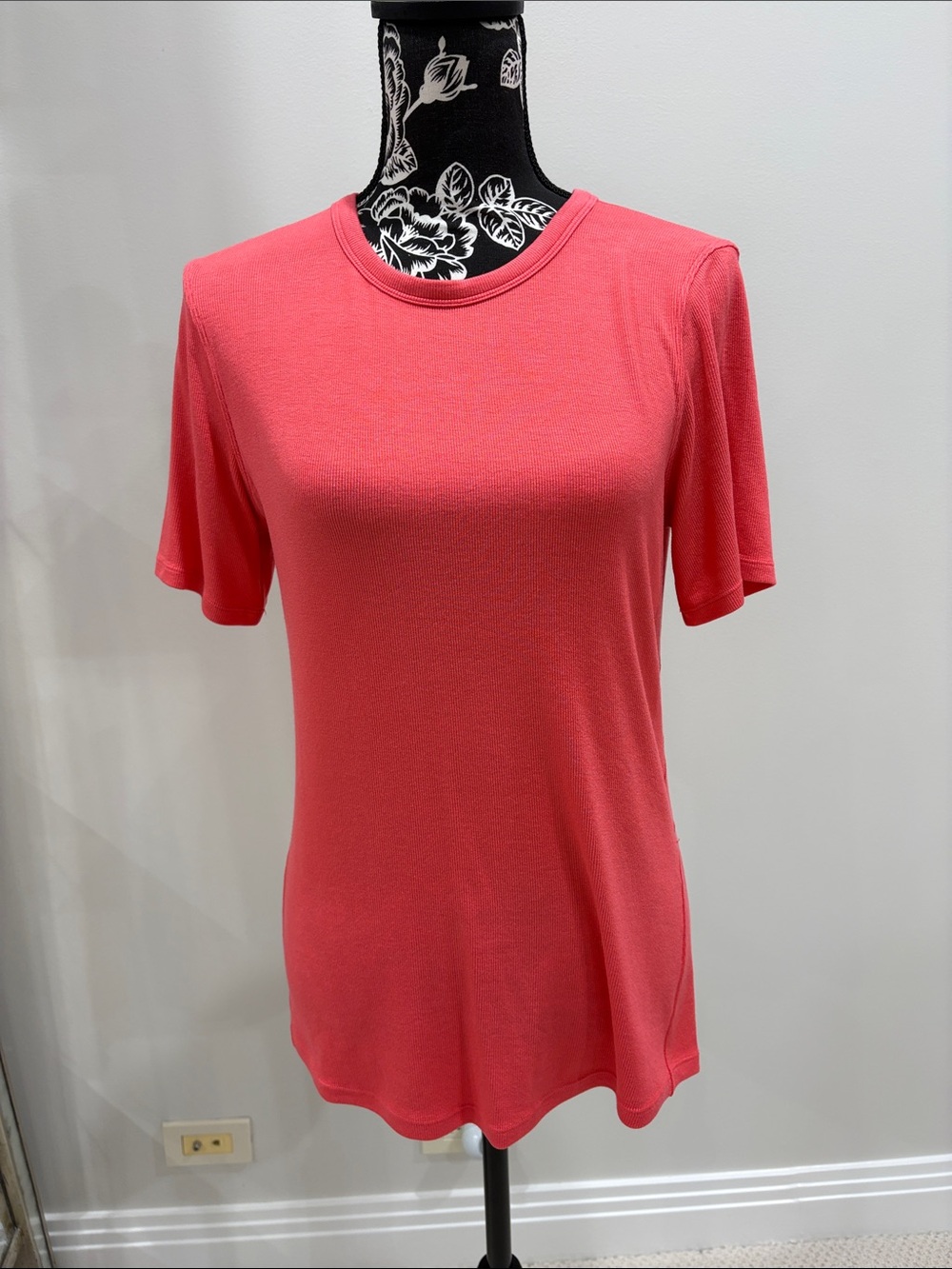 NWOT Lululemon Hold Tight Pink Top size 12 - Picture 2 of 4